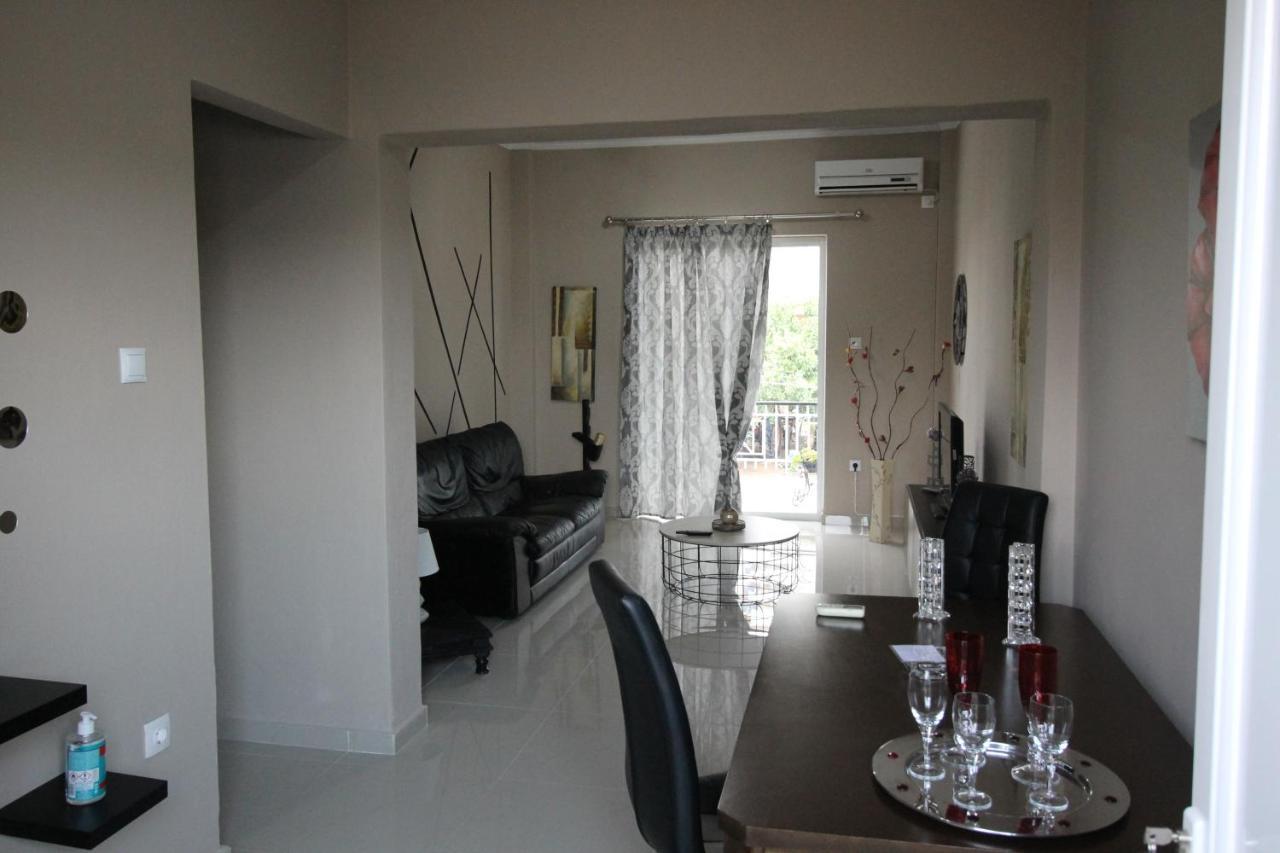 Markópoulon Christa'S Home Near Ath Airport מראה חיצוני תמונה